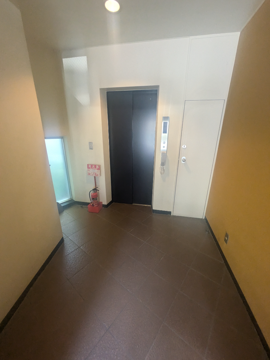 fresh/building/J00100384415_4
