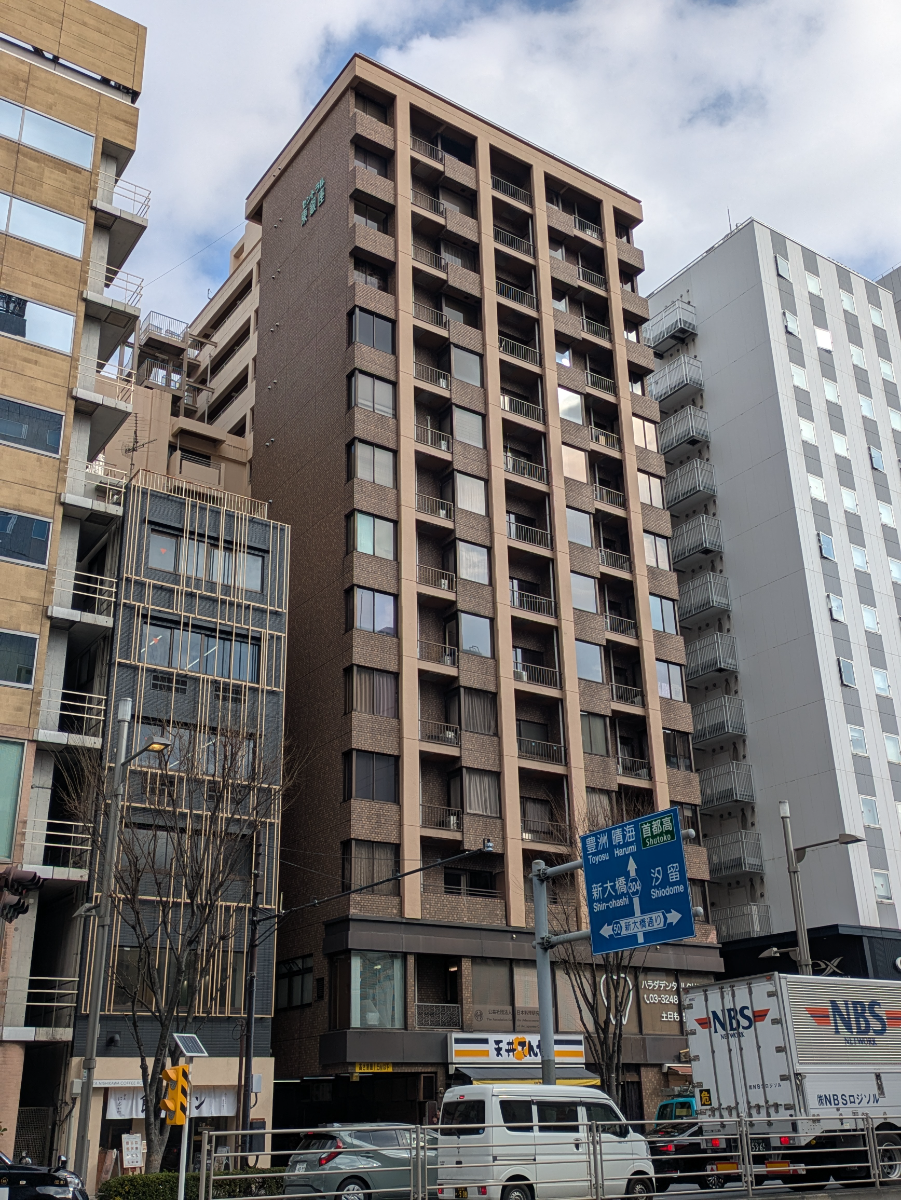 fresh/building/J00100384608_1