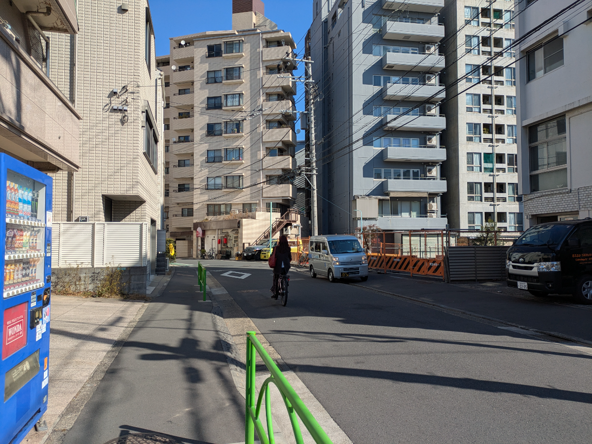 fresh/building/J00100384722_2