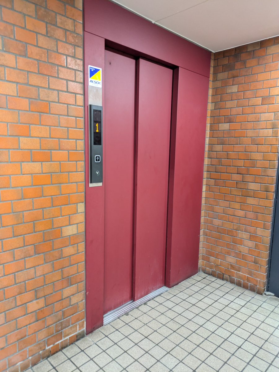 fresh/building/J00100384843_4