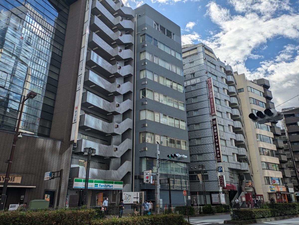 fresh/building/J00100384860_5