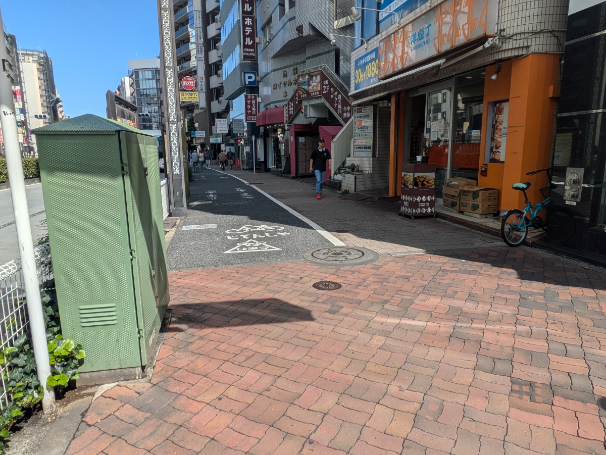 fresh/building/J00100384861_2