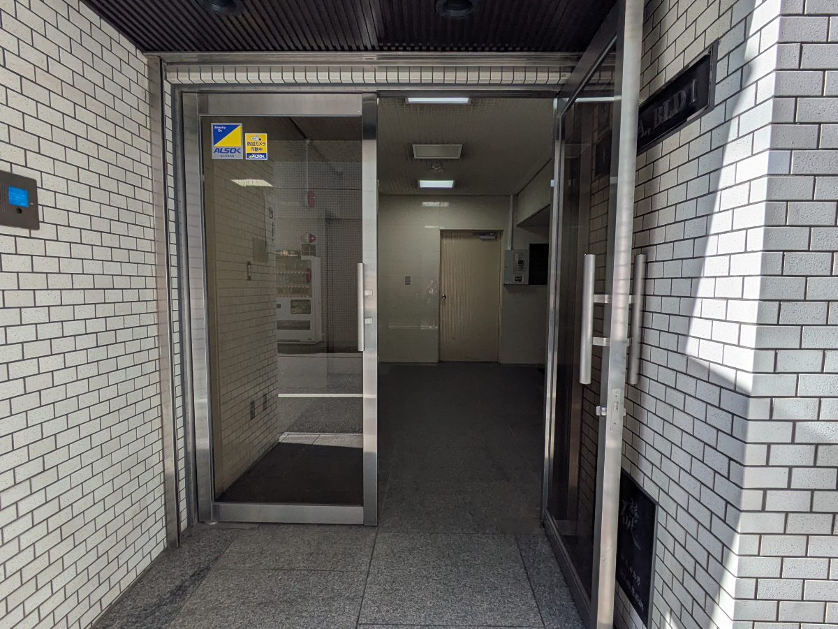 fresh/building/J00100384896_3
