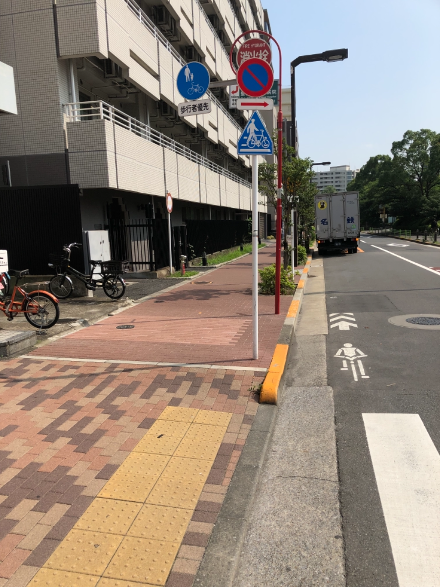 fresh/building/J00100384936_2