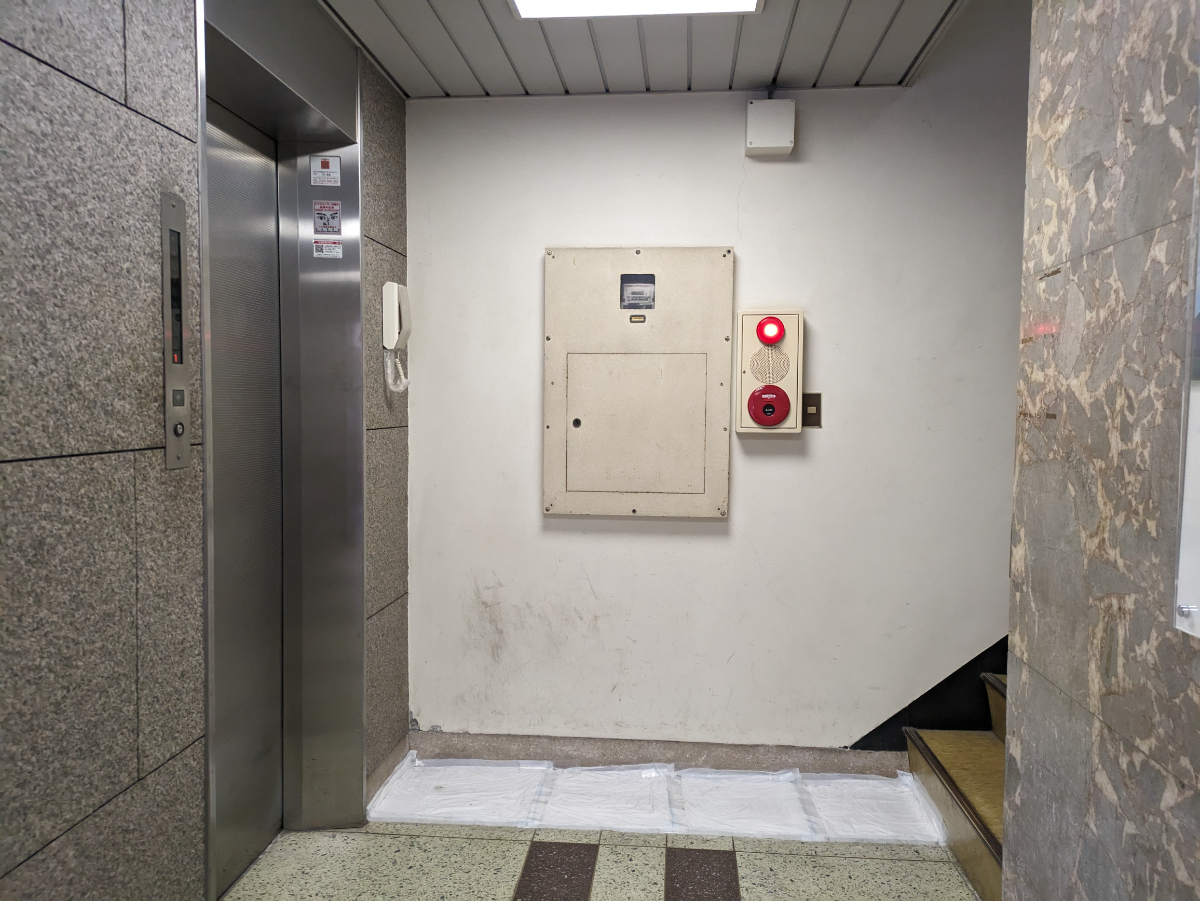 fresh/building/J00100385036_10