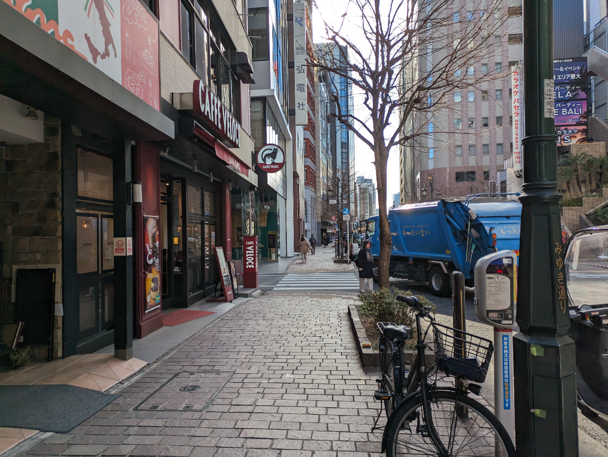 fresh/building/J00100385040_16