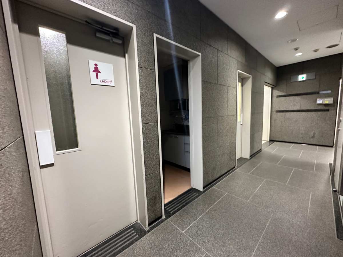 fresh/building/J00100385056_24