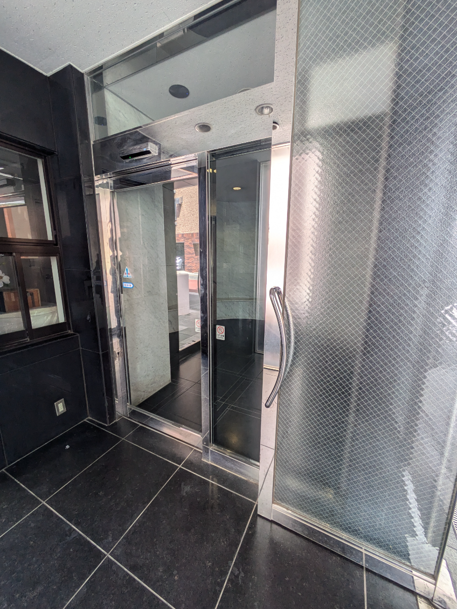 fresh/building/J00100385114_3