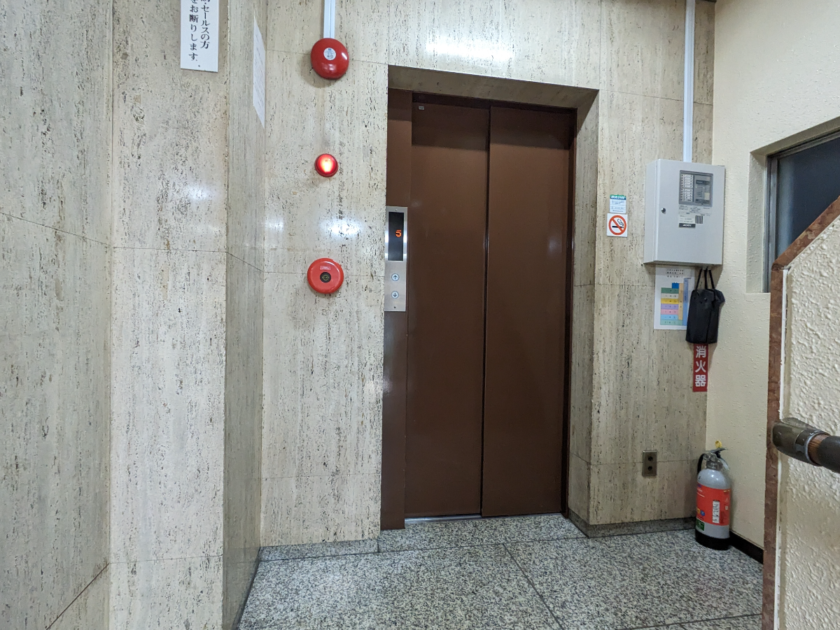 fresh/building/J00100385176_4