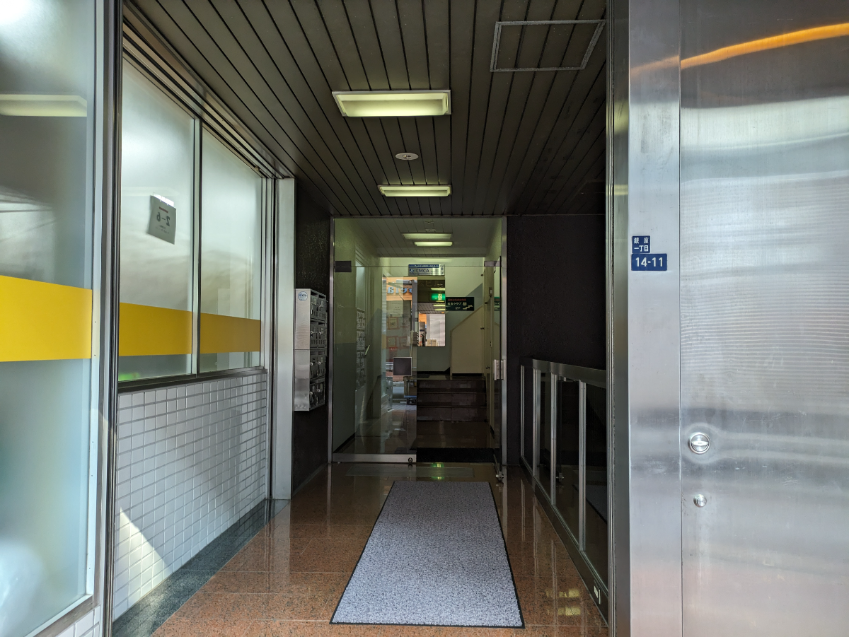 fresh/building/J00100385400_3