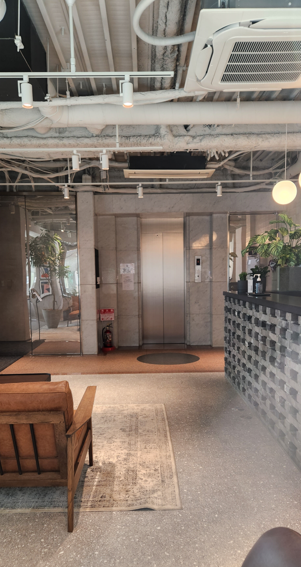 fresh/building/J00100385528_4