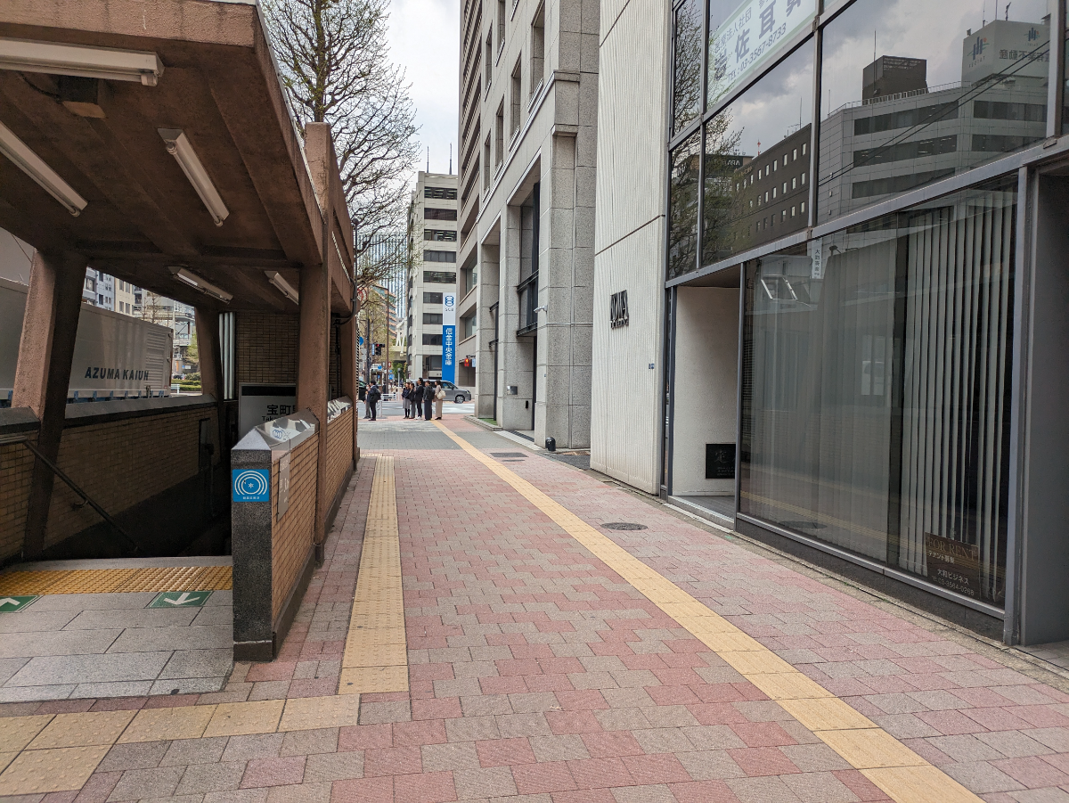 fresh/building/J00100385923_2