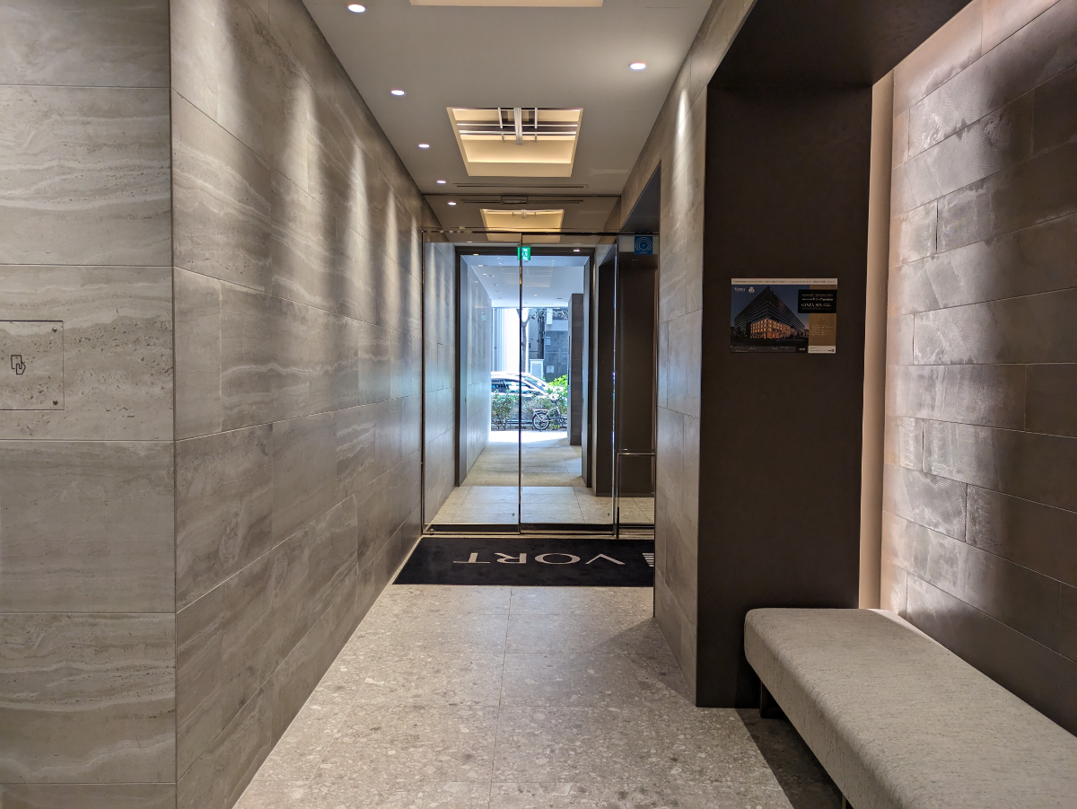 fresh/building/J00100385958_17