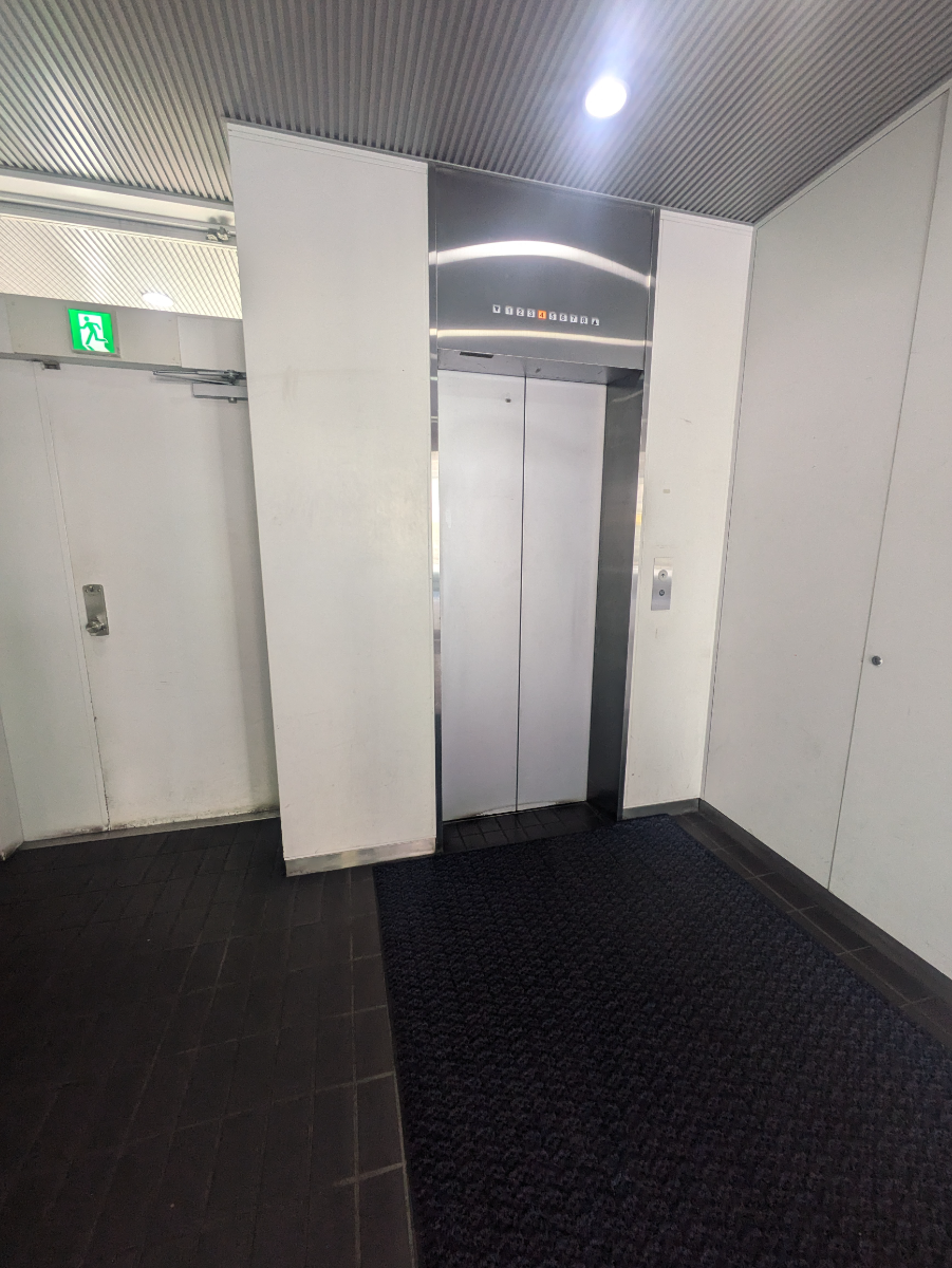 fresh/building/J00100386401_4