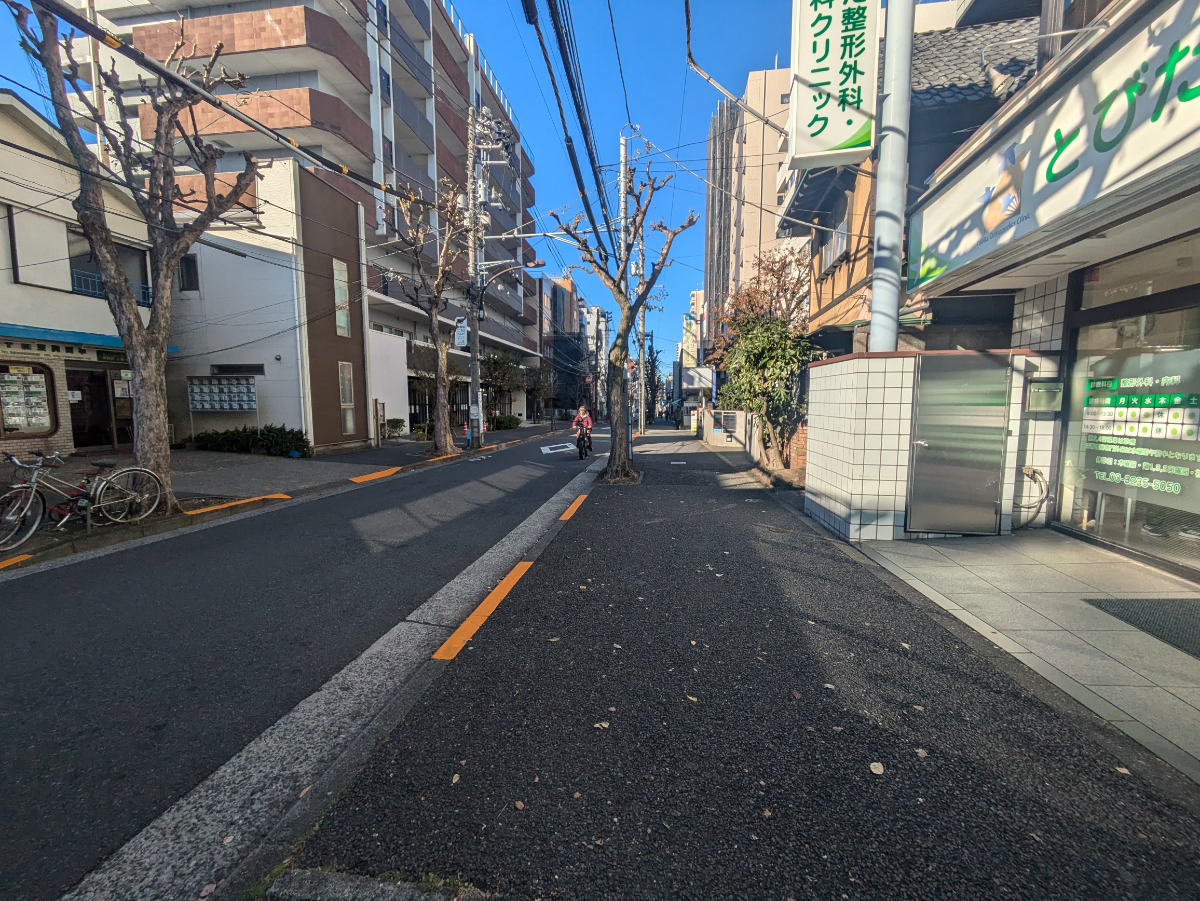 fresh/building/J00100386456_2