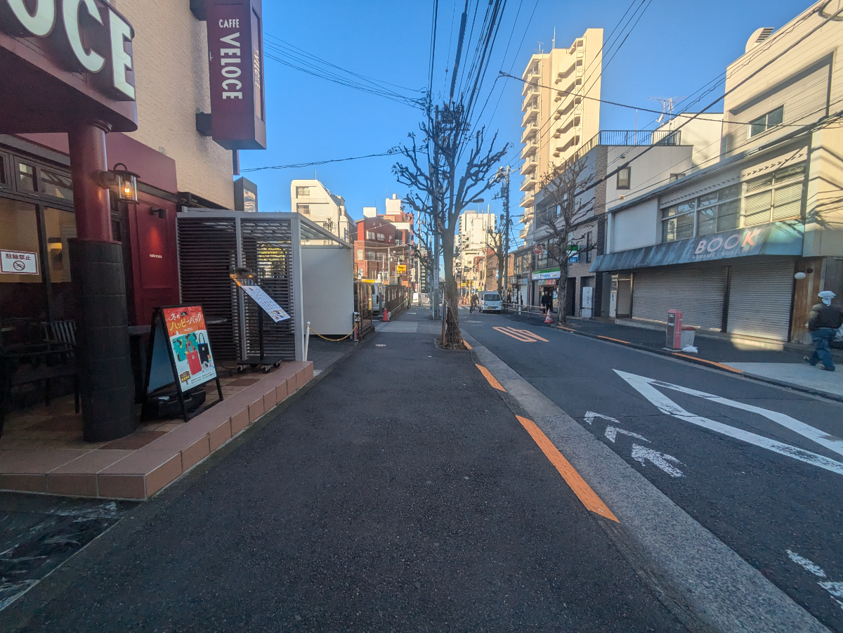 fresh/building/J00100386459_2