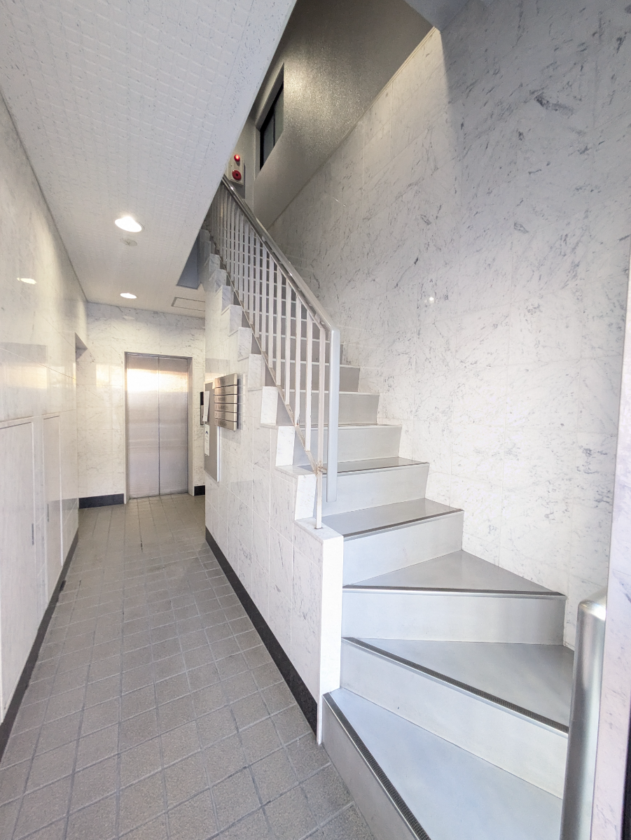 fresh/building/J00100386495_5