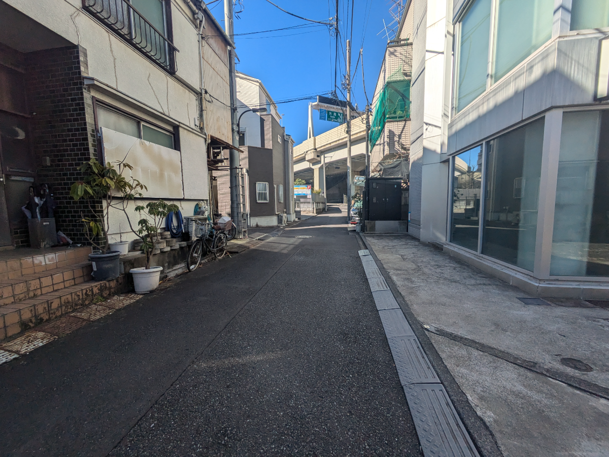fresh/building/J00100386555_2