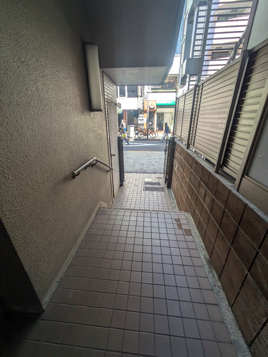 fresh/building/J00100386798_9