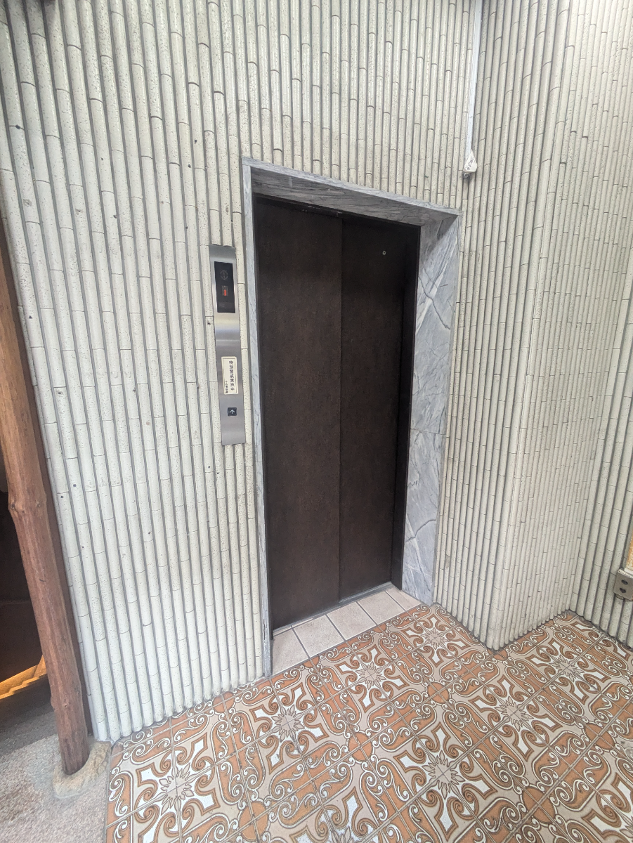 fresh/building/J00100386818_4