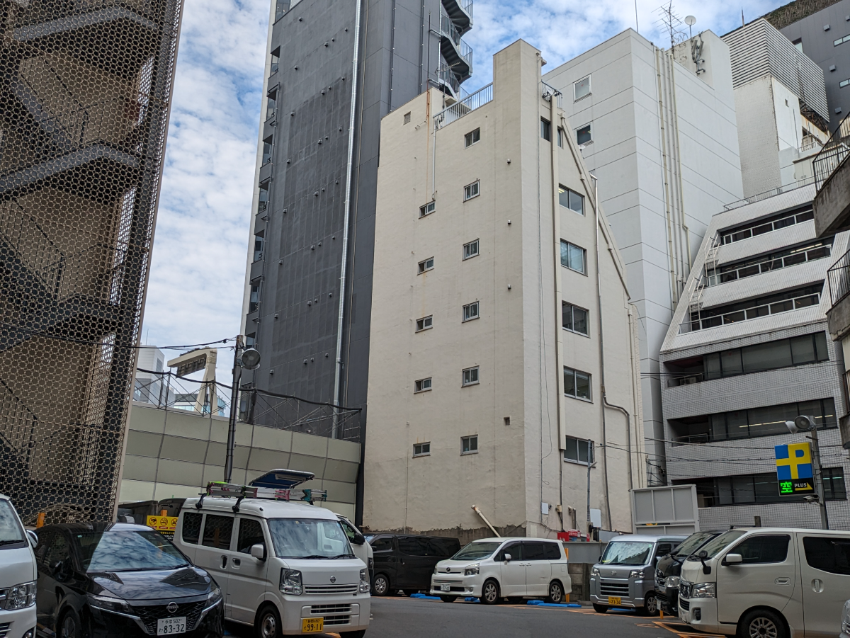 fresh/building/J00100386989_9