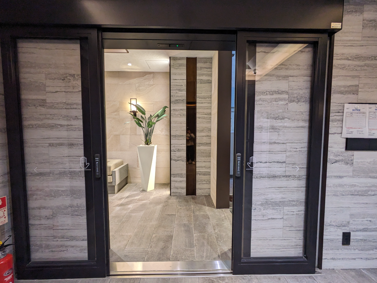 fresh/building/J00100386997_21