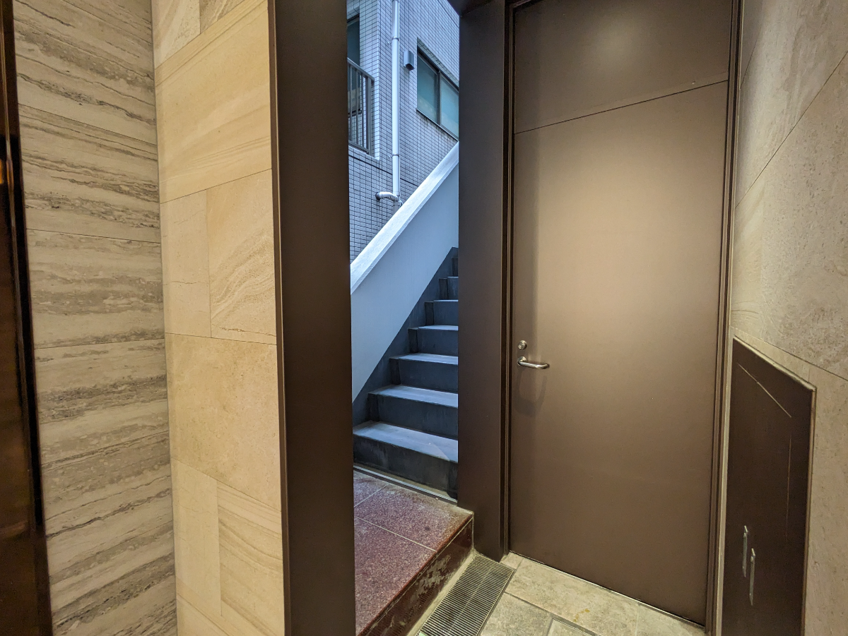 fresh/building/J00100386997_22