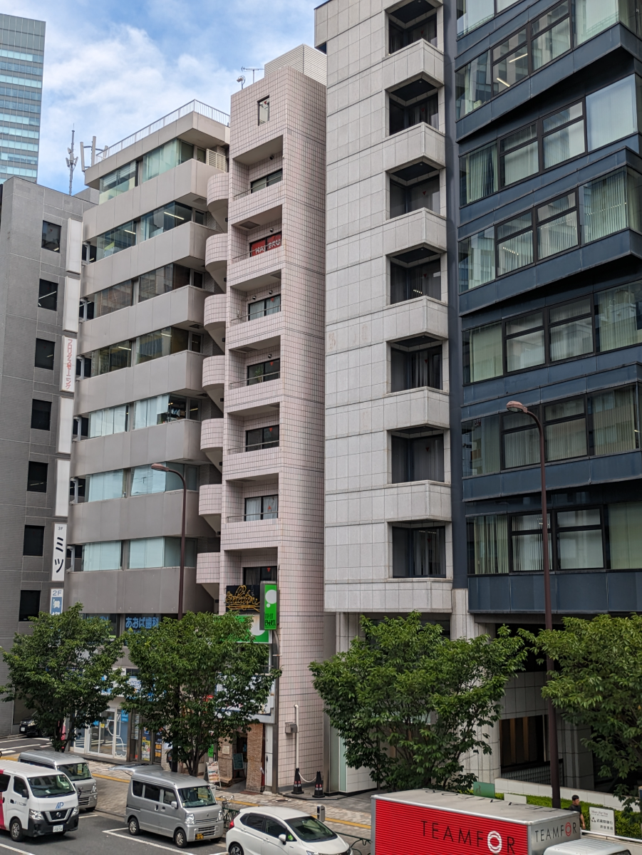 fresh/building/J00100387023_14