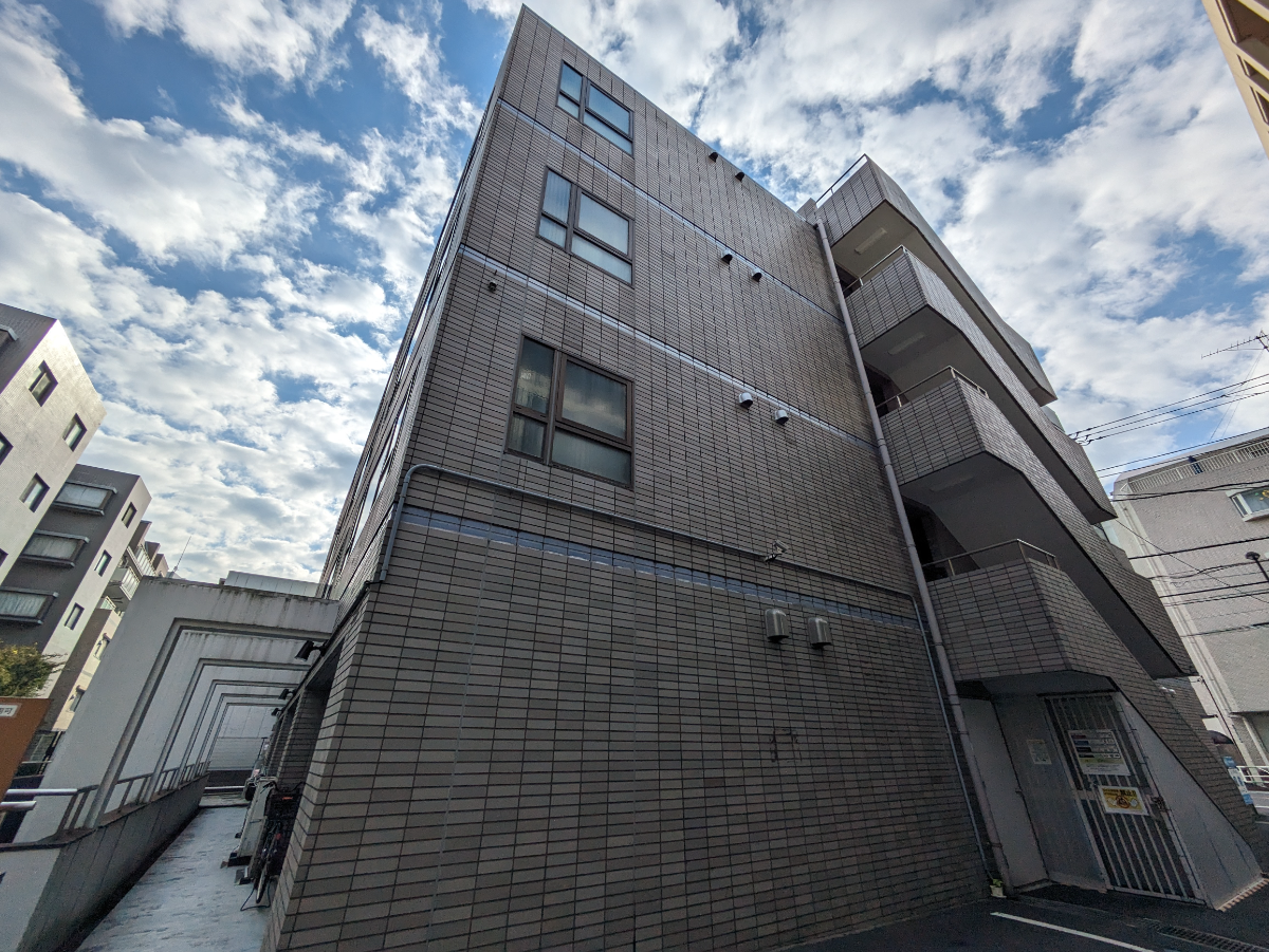 fresh/building/J00100387337_20