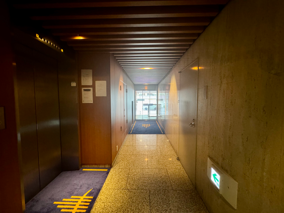 fresh/building/J00100387372_16