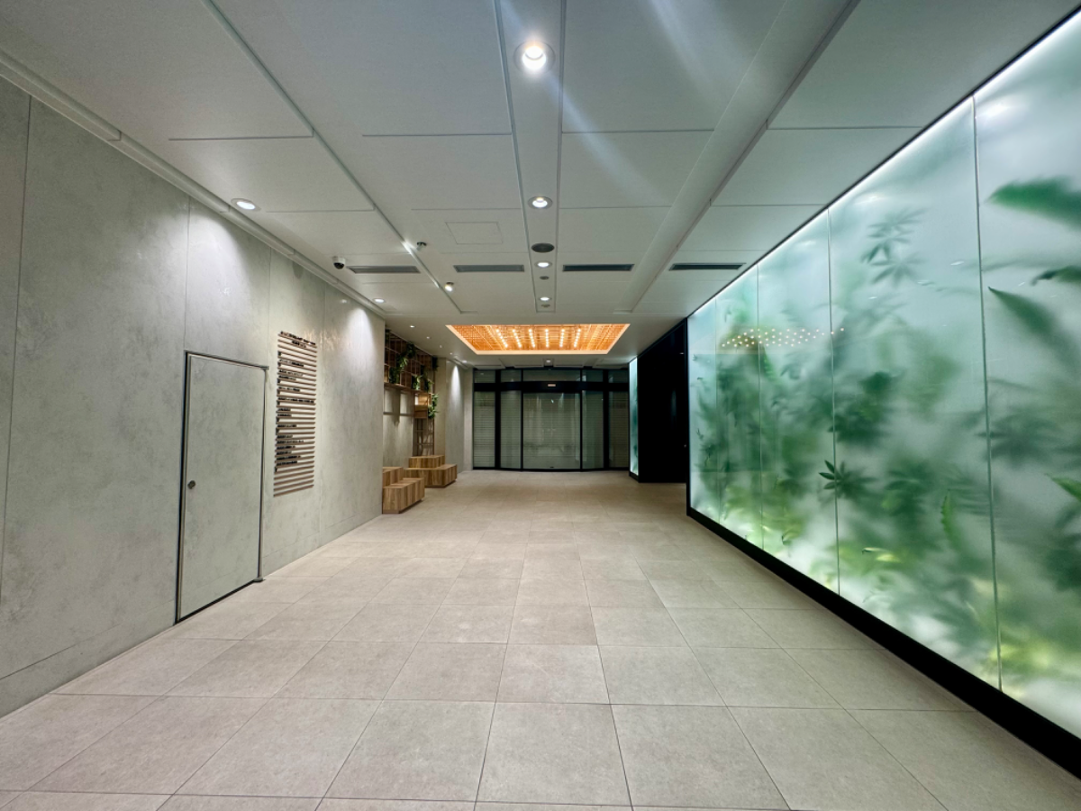 fresh/building/J00100387398_14