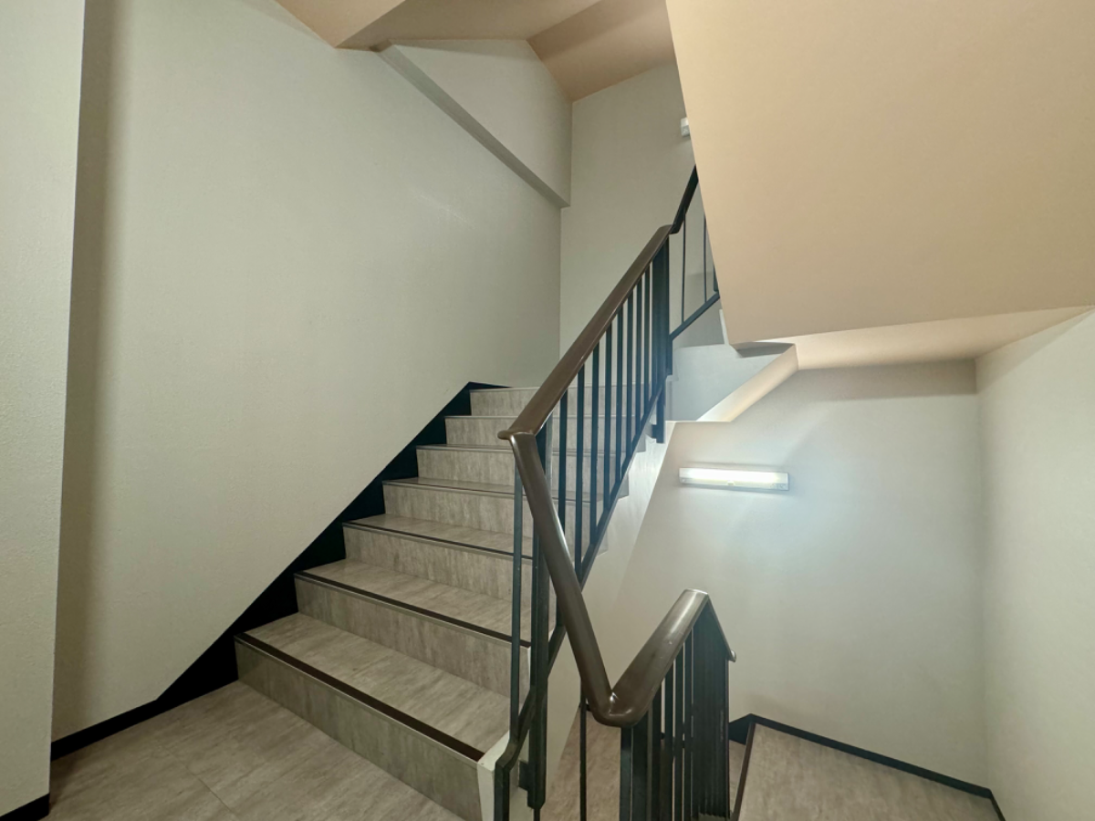 fresh/building/J00100387398_15