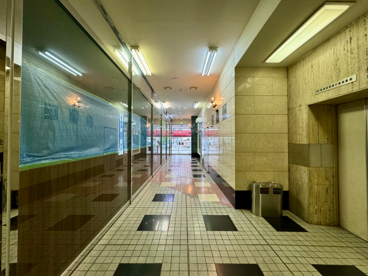 fresh/building/J00100387404_11