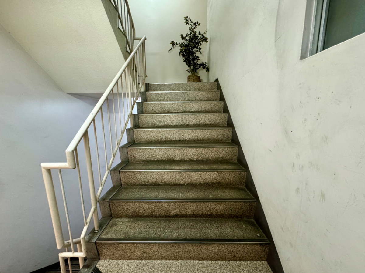 fresh/building/J00100387415_5