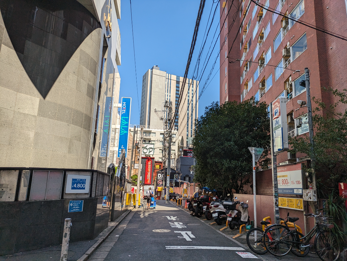 fresh/building/J00100387421_23