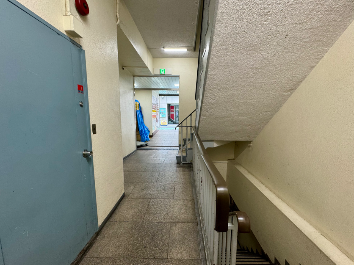 fresh/building/J00100387496_19