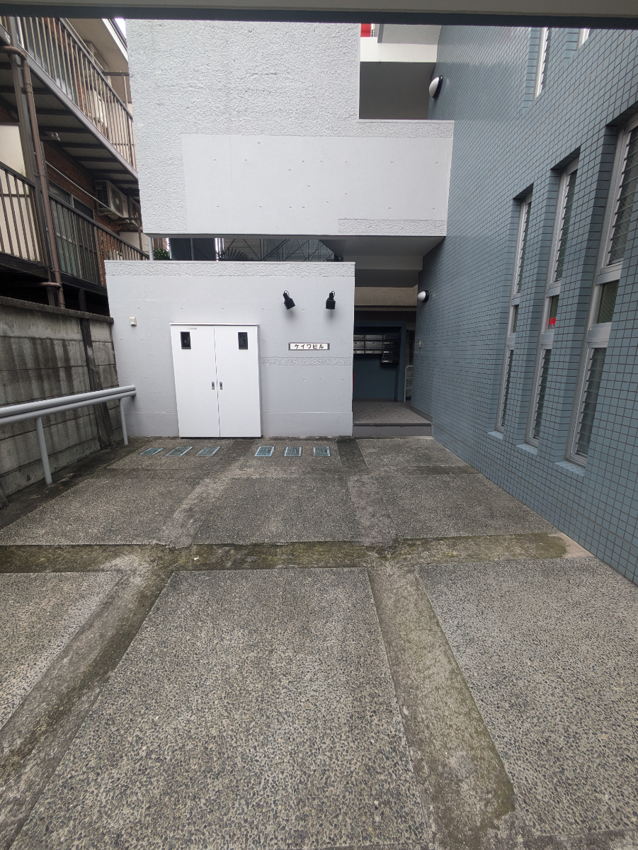 fresh/building/J00100387557_3