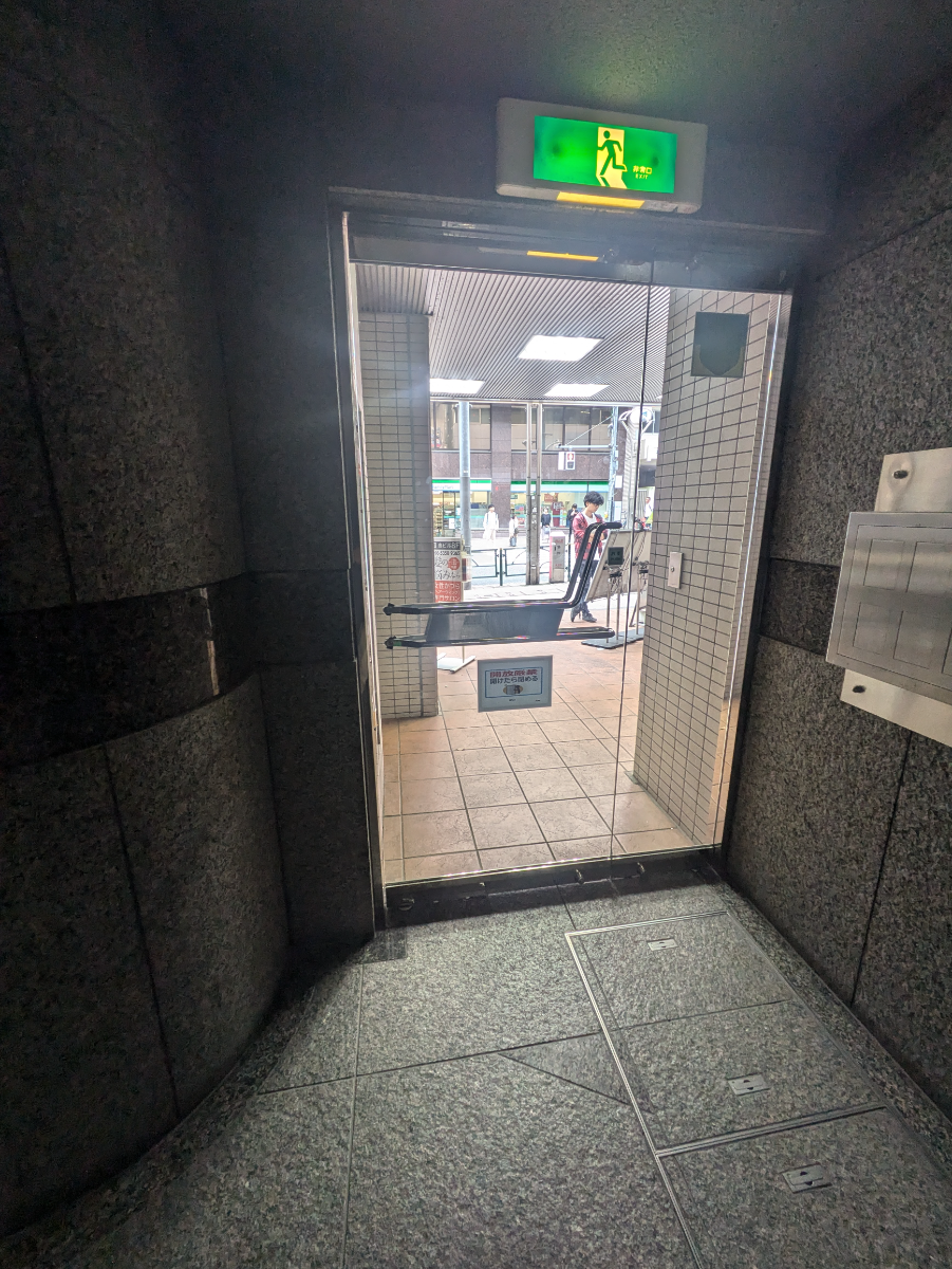 fresh/building/J00100387567_10