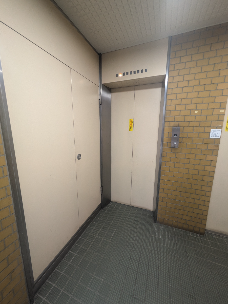 fresh/building/J00100387779_4