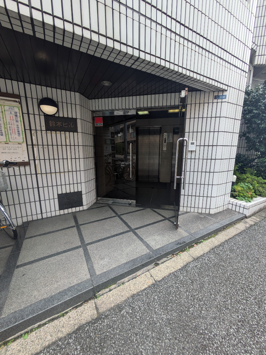 fresh/building/J00100387854_3