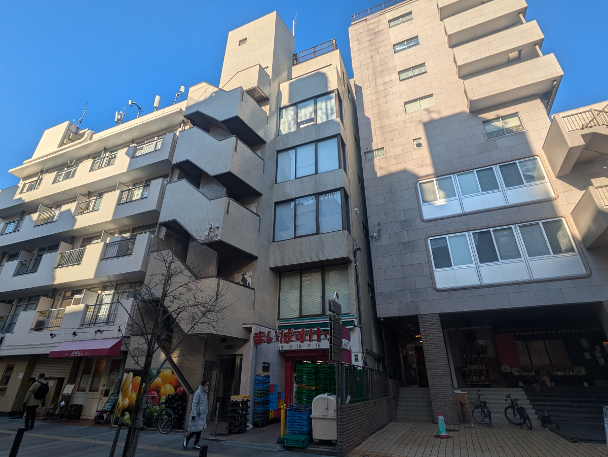 fresh/building/J00100387947_17