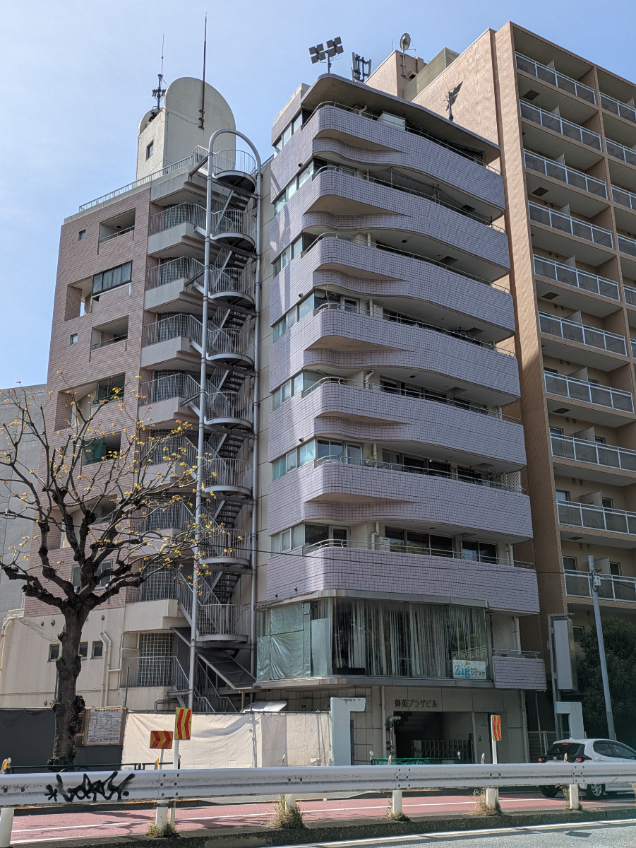 fresh/building/J00100387983_1