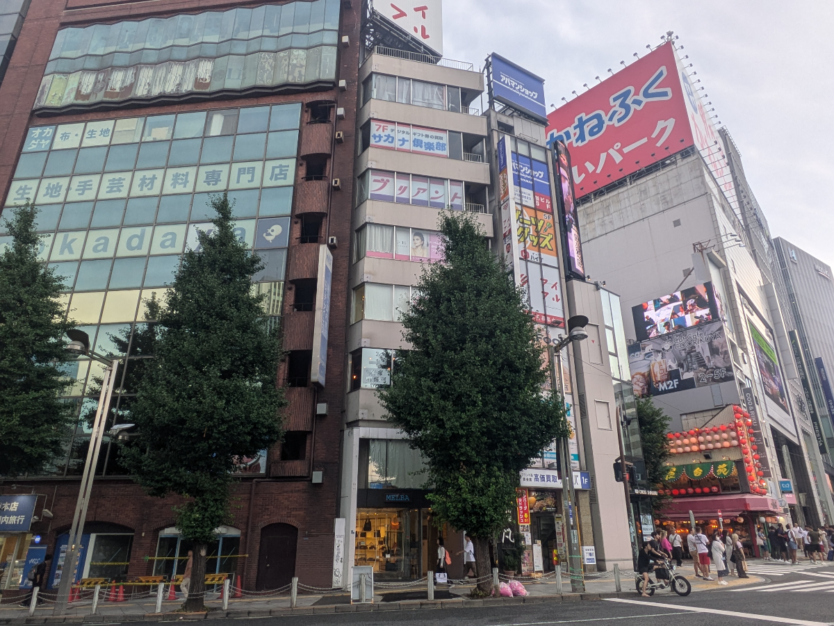 fresh/building/J00100387988_7