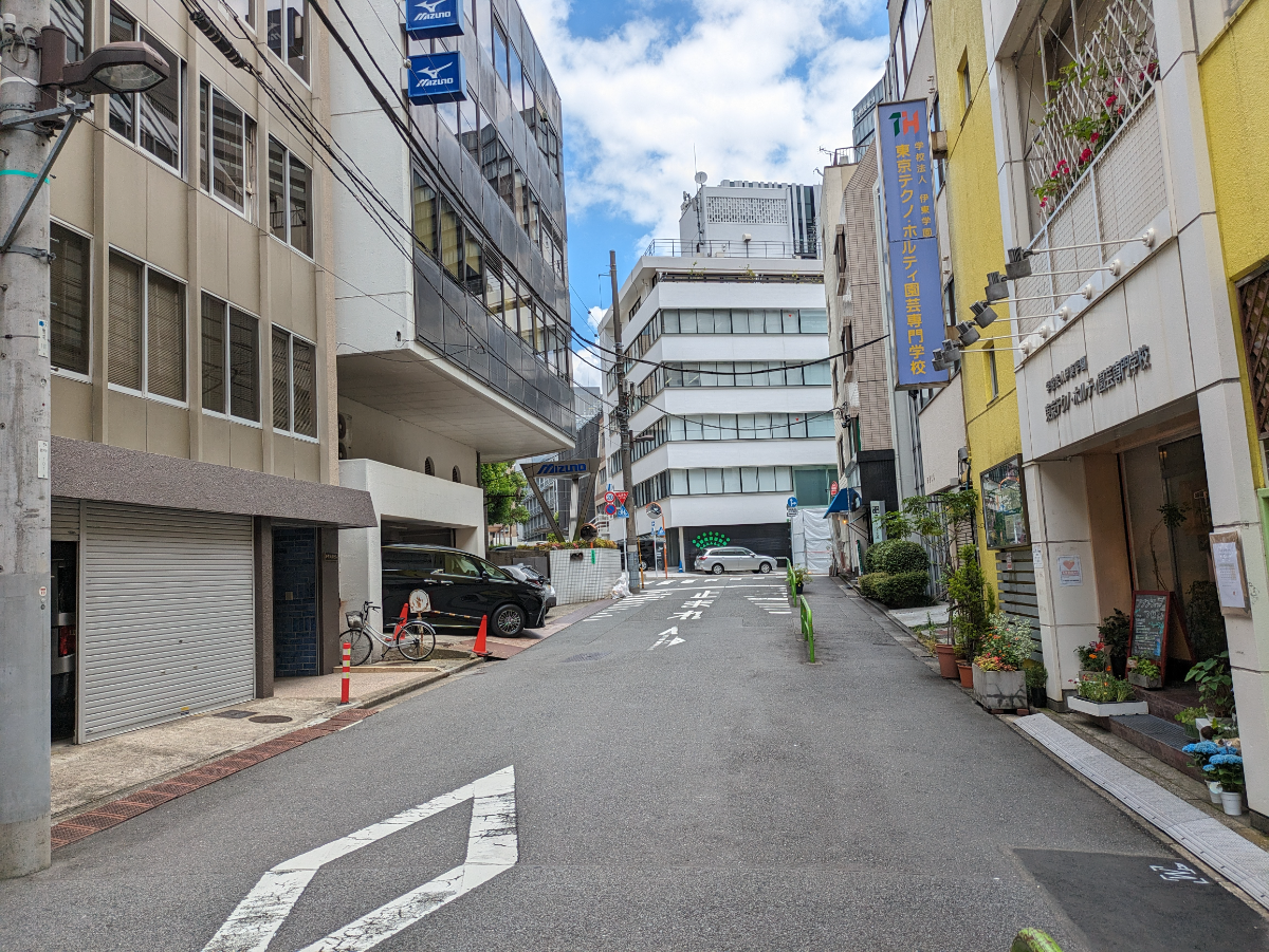 fresh/building/J00100388228_2