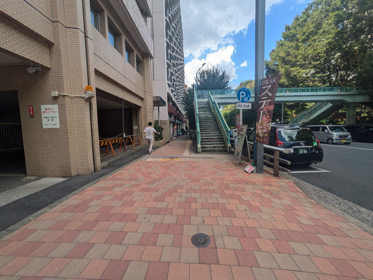 fresh/building/J00100388339_2