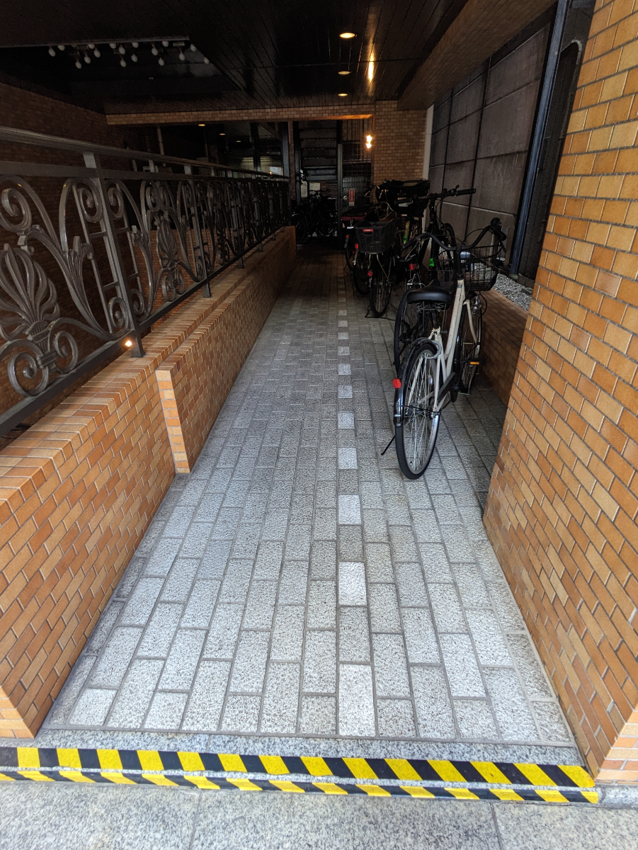 fresh/building/J00100388445_24
