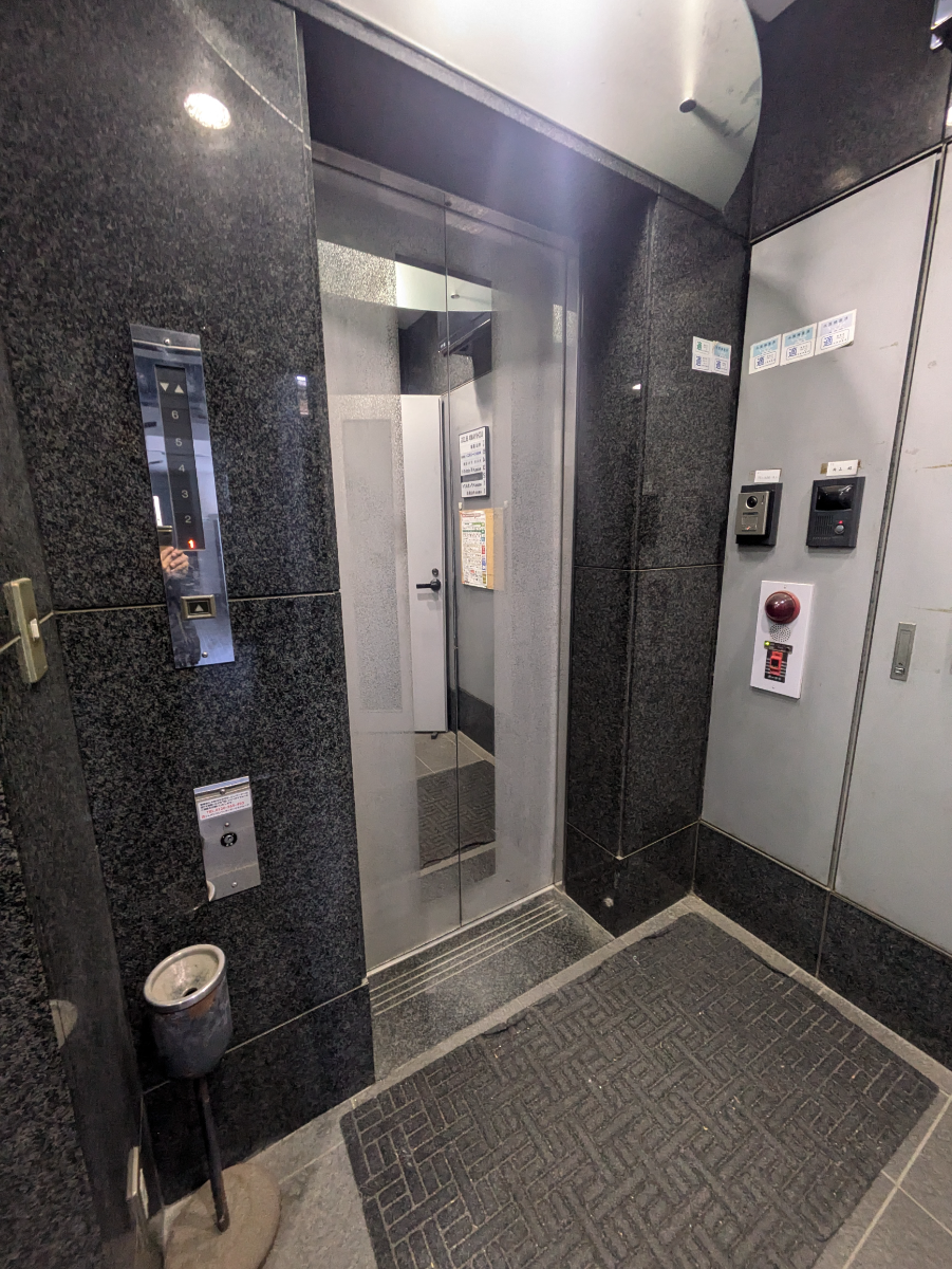 fresh/building/J00100388588_4