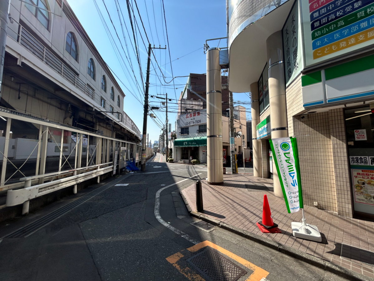 fresh/building/J00100388763_2