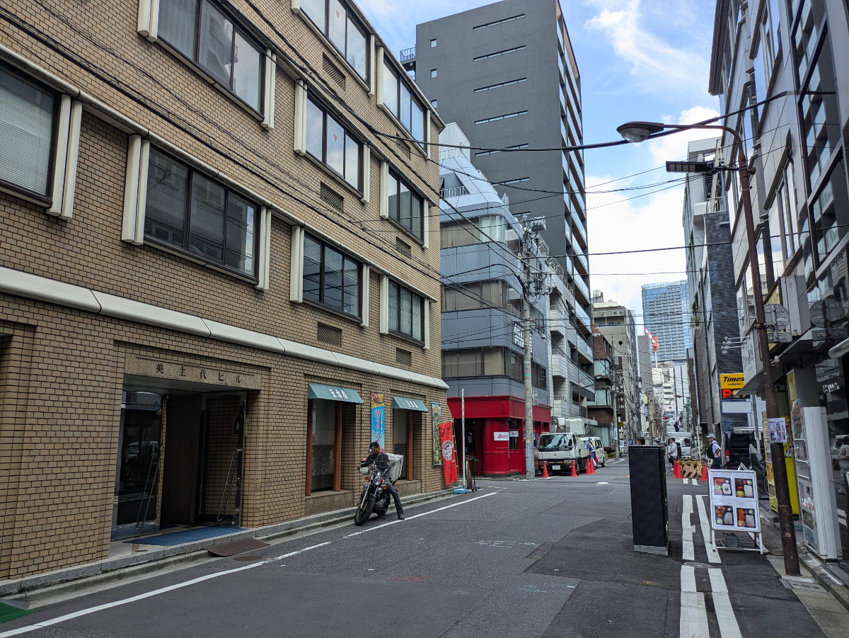 fresh/building/J00100389015_7