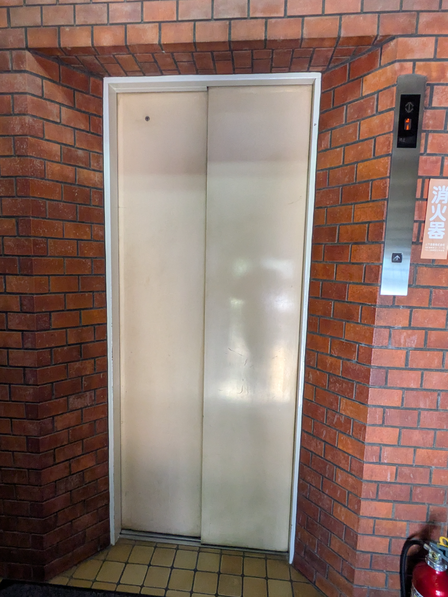fresh/building/J00100389099_15